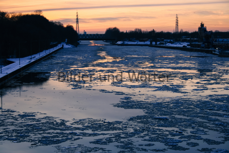 Preview bk_090111_174747.JPG
